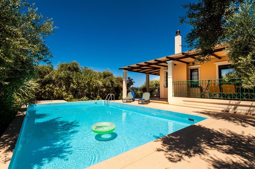 Villa Vallia - Villa Marina Kato Galatas Eksteriør billede
