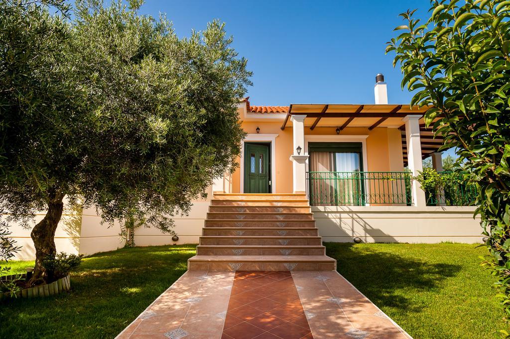 Villa Vallia - Villa Marina Kato Galatas Eksteriør billede