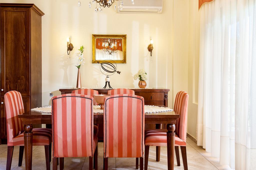 Villa Vallia - Villa Marina Kato Galatas Eksteriør billede